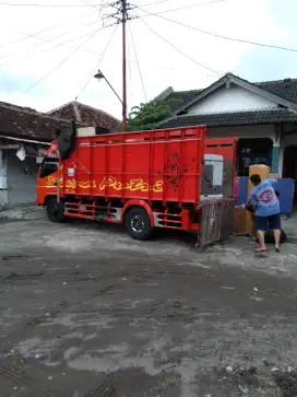 Jasa angkut sewa truk pindah rumah Bandung