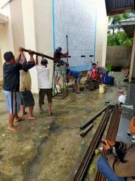 Sumur bor di jamin air bersih, kedalaman 70 - 100mtr bergaransi.Amanah