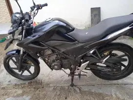 HONDA CB150 R TAHUN 2013 PAJAK PANJANG