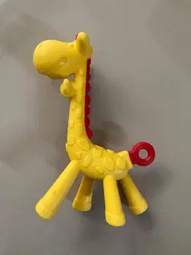 PRELOVED - BABY TEETHER SILIKON – JERAPAH KUNING