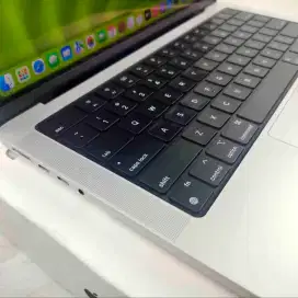 DIBELI MACBOOK PRO/AIR BARU BEKAS DIJEMPUT SEJABODETABEK