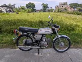 Suzuki A100 tahun 1978 surat lengkap