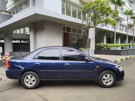 Ford laser 1996 Bensin