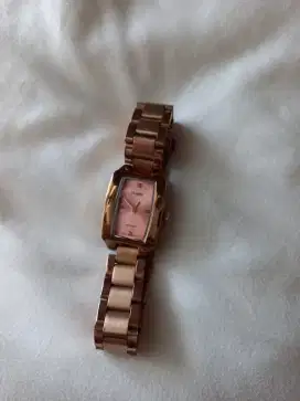 Jam Tangan Wanita merk Tajima