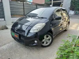 Toyota Yaris s 2006 Bensin dp10jt