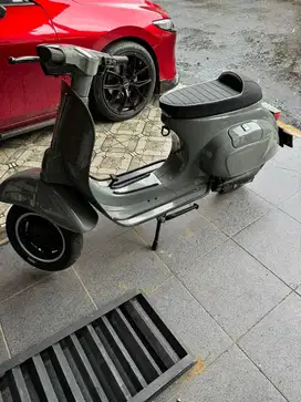 Vespa PTS 100 Tahun 1981