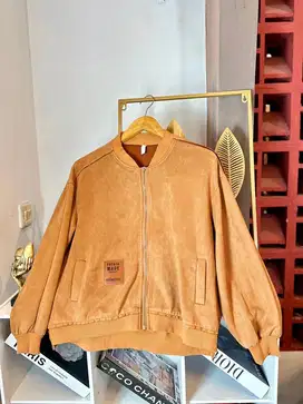 Jaket beludru lembut warna mustard