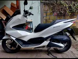 WTS/TT Honda PCX 2021 Putih/White