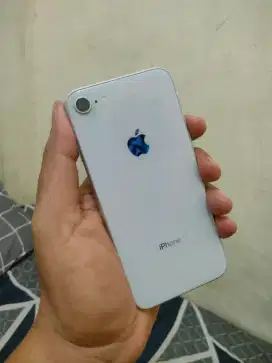 Iphone 8 64gb silver ex inter all provider fullset mulus like new