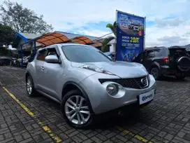 KM RENDAH - NISSAN JUKE 1.5 RX BENSIN AT 2013