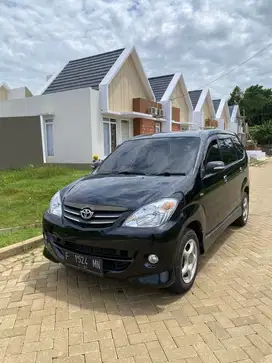 Toyota Avanza 2013 Bensin