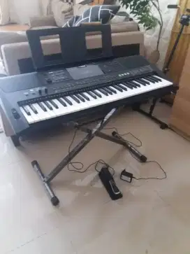 Keyboard Yamaha PSR E 463