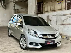 Istimewa Honda Mobilio E Matic 2014 Prestige Low KM DP Murah RS 2015