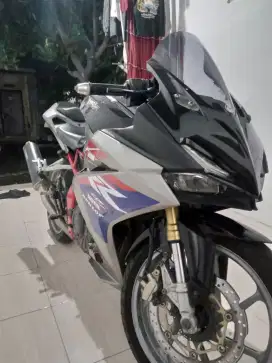 For sale honda cbr 250rr