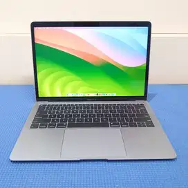 Macbook Air 13 2020 8/500gb