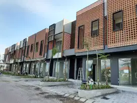 PELUANG INVESTASI BISNIS RUKO MODERN 2 LANTAI BERLOKASI STRATEGIS