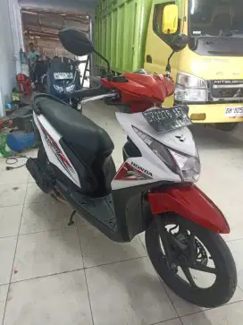 Honda beat cw fi thn 2015 pajak hidup