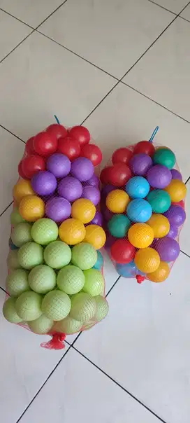 Bola Kecil Diameter 6 cm Untuk Mandi Bola Anak Anak Isi 150 Pcs SNI