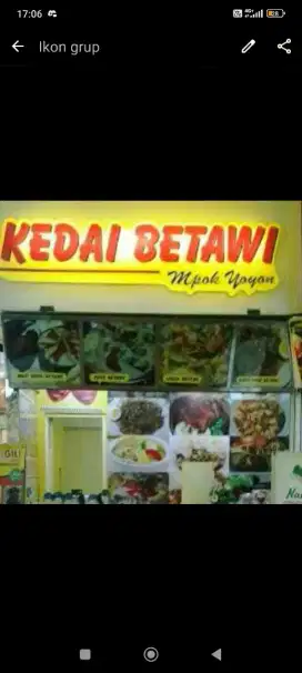 Jaga toko makanan wanita/perempuan