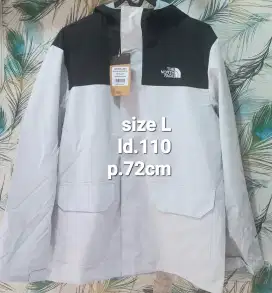 JAKET TNF THE NORTH FACE