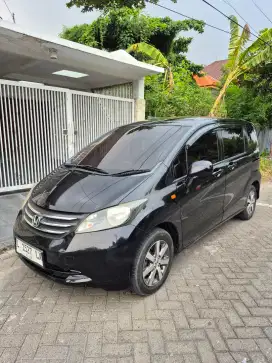 Honda Freed E PSD 2009 Istimewah