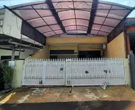 Disewakan Rumah Cantik di Pulo Gebang Permai Jakarta Timur