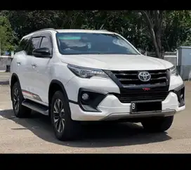 PROMO AKHIR TAHUN !!! FORTUNER VRZ TRD AT PUTIH 2019