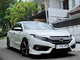 TERMURAH! Honda Civic ES Turbo 2017 Putih