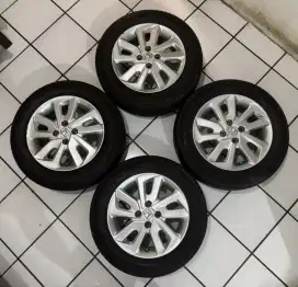 VELG ORI HONDA MOBILIO