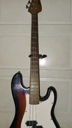 dijual bass merek star (nego)