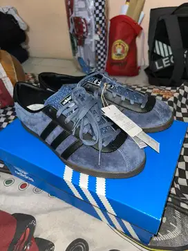 Adidas London Navy