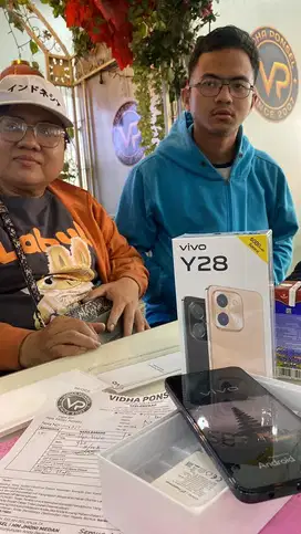 VIVO Y28 8/128 GB garansi resmi