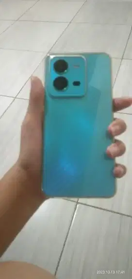 Vivo v25 second
