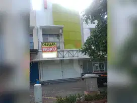 Dijual Ruko 2 lantai di Padma Boulevard