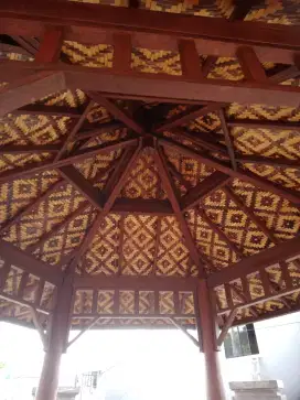 Saung gazebo sesuai kebutuhan