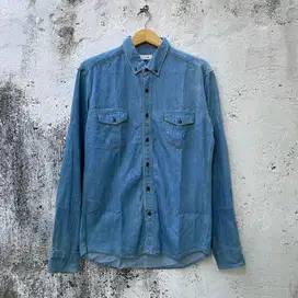 Kemeja jeans Green Apple - Size M - Baju