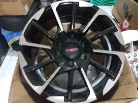 VELG FORTUNER TRD FACELIFT RING 17×8 H6×139 ET25