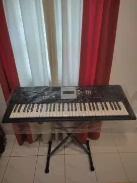 Keyboard Yamaha Psr E223