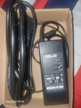 Asus Charger Adaptor 19V 4,7 A