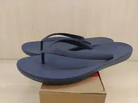 Sendal Fitflop.