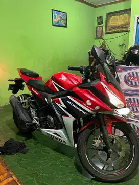 CBR 150R keluaran 2019 Second