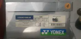 Sepatu yonex legend king 68
