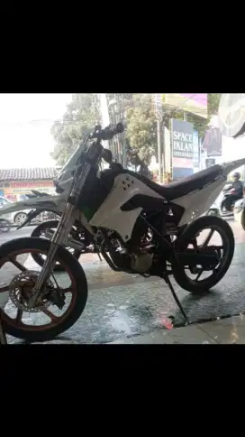 Dijual motor trail mesin GL Pro 84