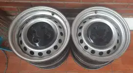 Velg R14 kaleng celong