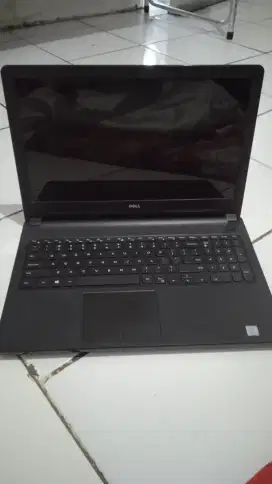 Laptop DELL Icore 3 Gen 7
Ram 8
Ssd 128
Layar lcd 15 inc