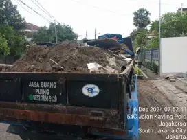 Jasa buang puing sampah