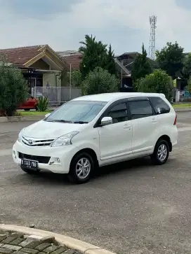 KM 13.000!! Avanza G 2015 MT