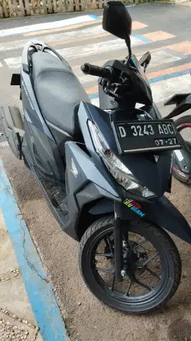 Vario 150 2017 biru matte