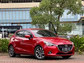 mazda 2 R sky active merah