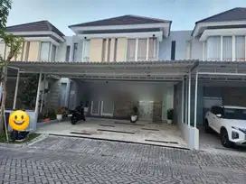 Rumah Citraland Dekat Graha Family, Pakuwon Indah